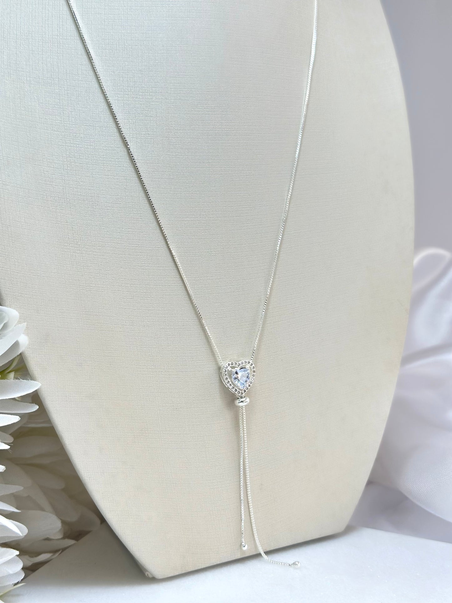 COLAR LARIAT CORAÇÃO BANHADO A PRATA