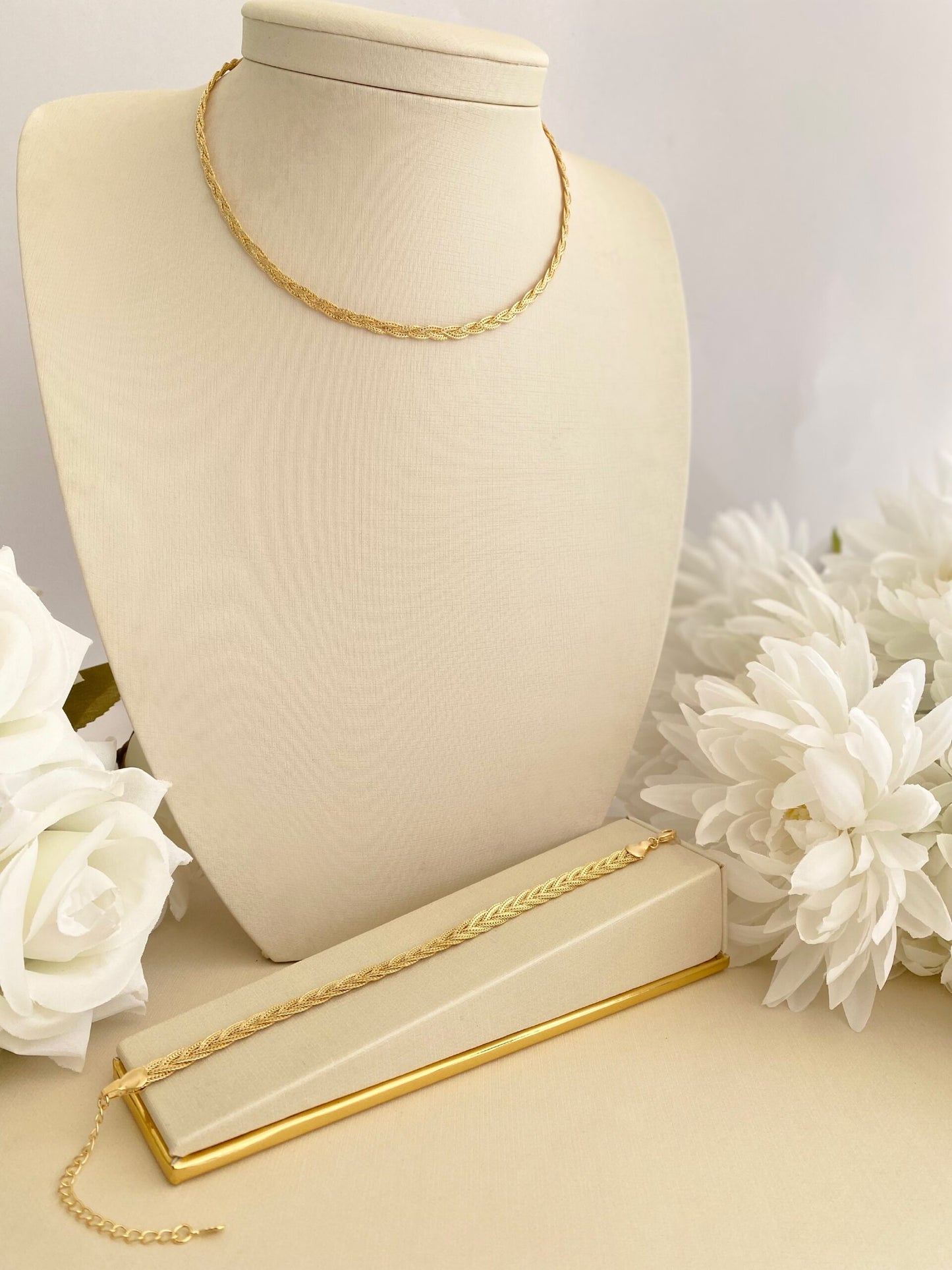 CONJUNTO TRANÇA DOURADA