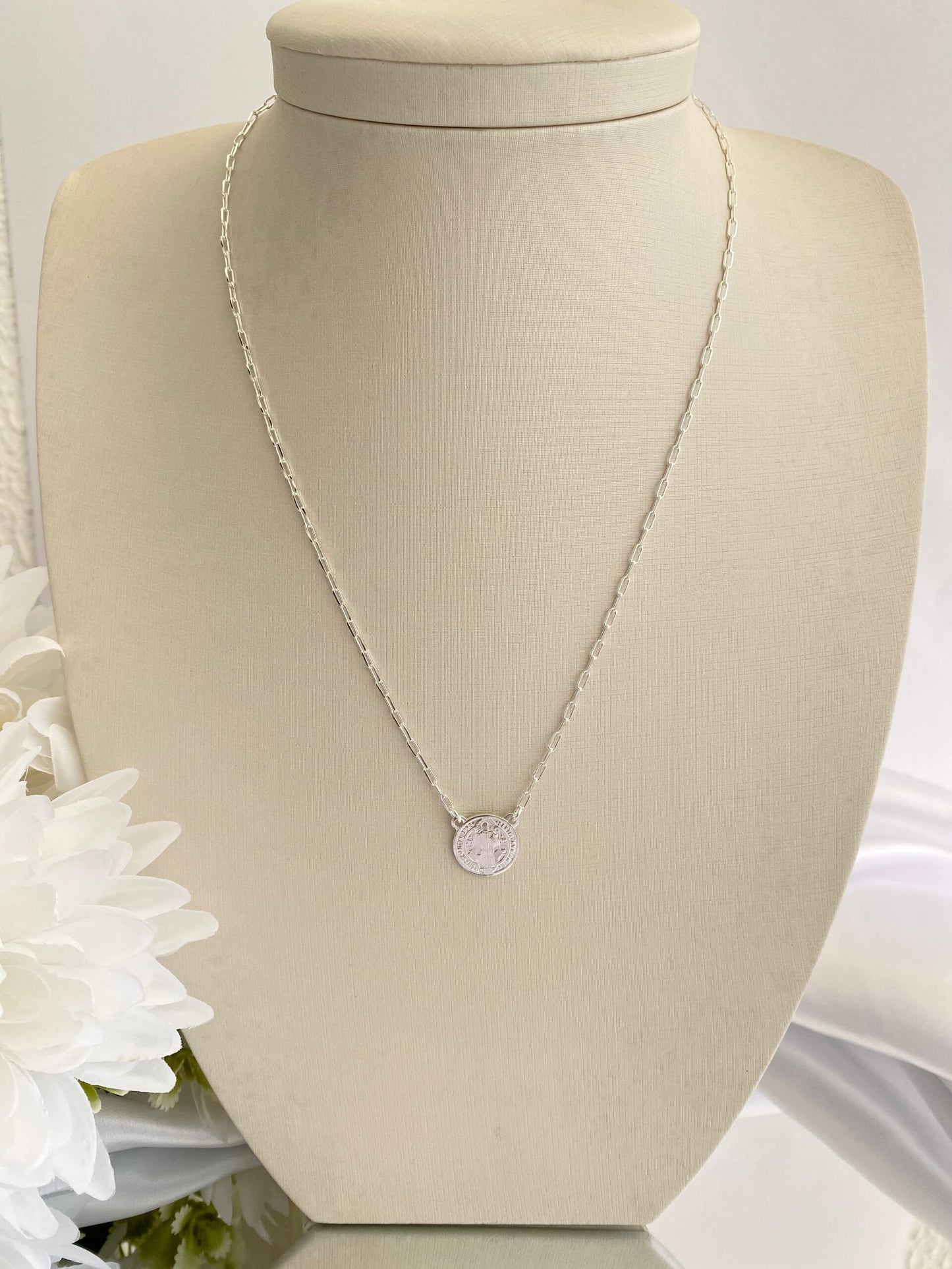 COLAR PRATA DE SÃO BENTO