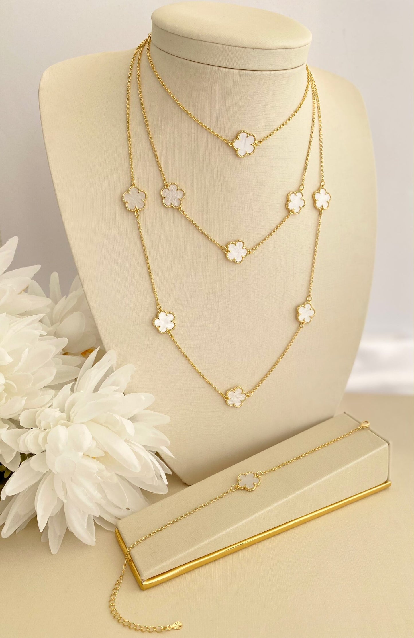 CONJUNTO CLOVER BRANCO