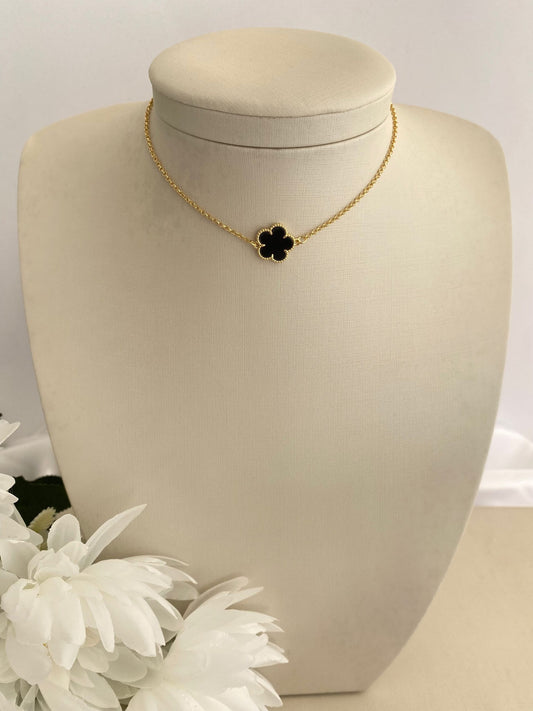 GARGANTILHA CLOVER PRETO