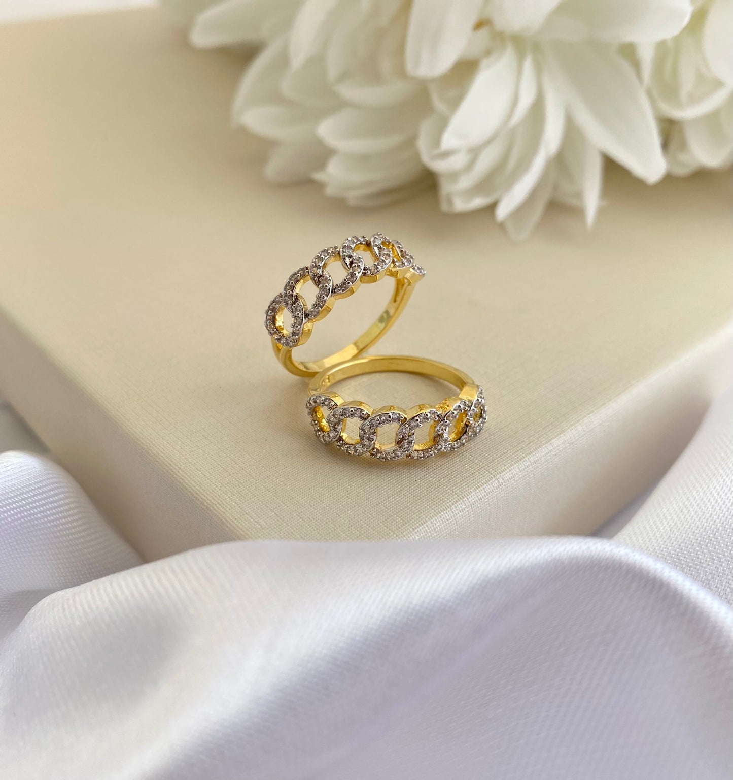 ANEL TRAMA CELESTE CRAVEJADO