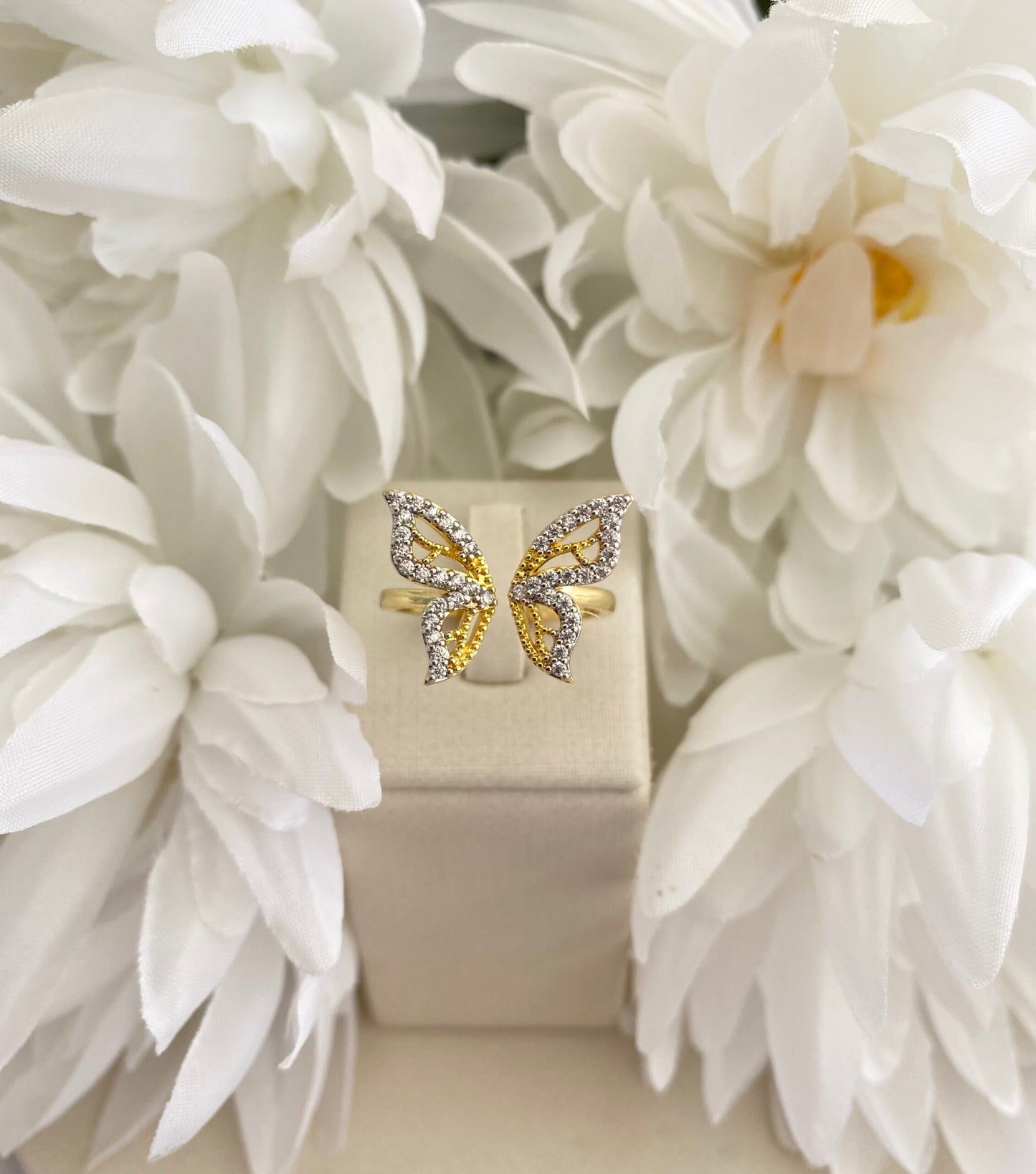 ANEL BORBOLETA CRAVEJADO