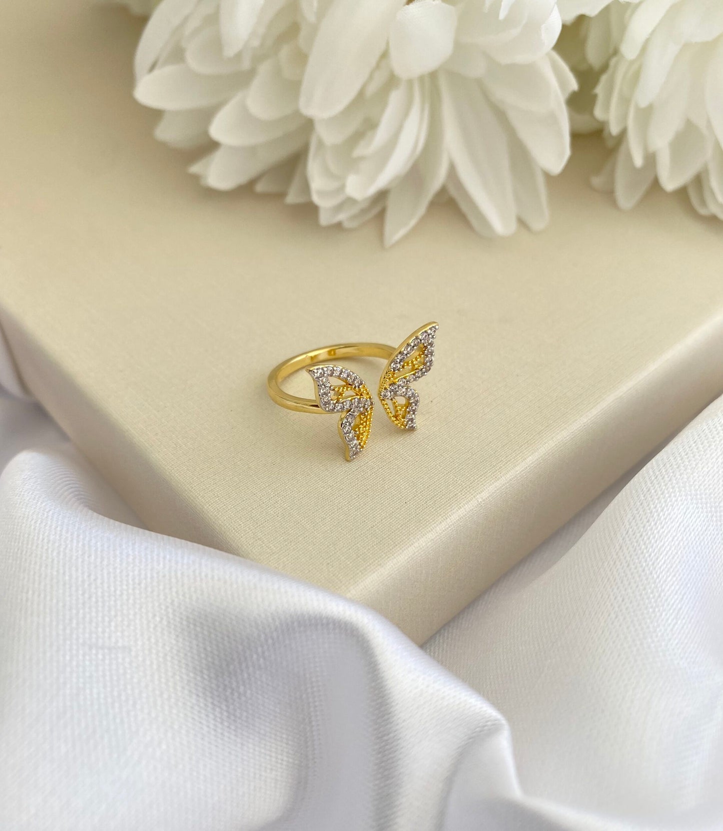 ANEL BORBOLETA CRAVEJADO