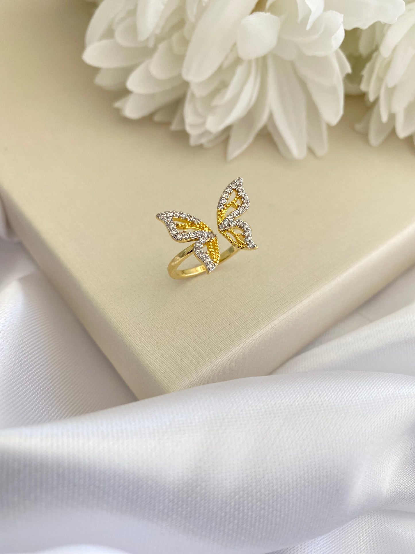 ANEL BORBOLETA CRAVEJADO