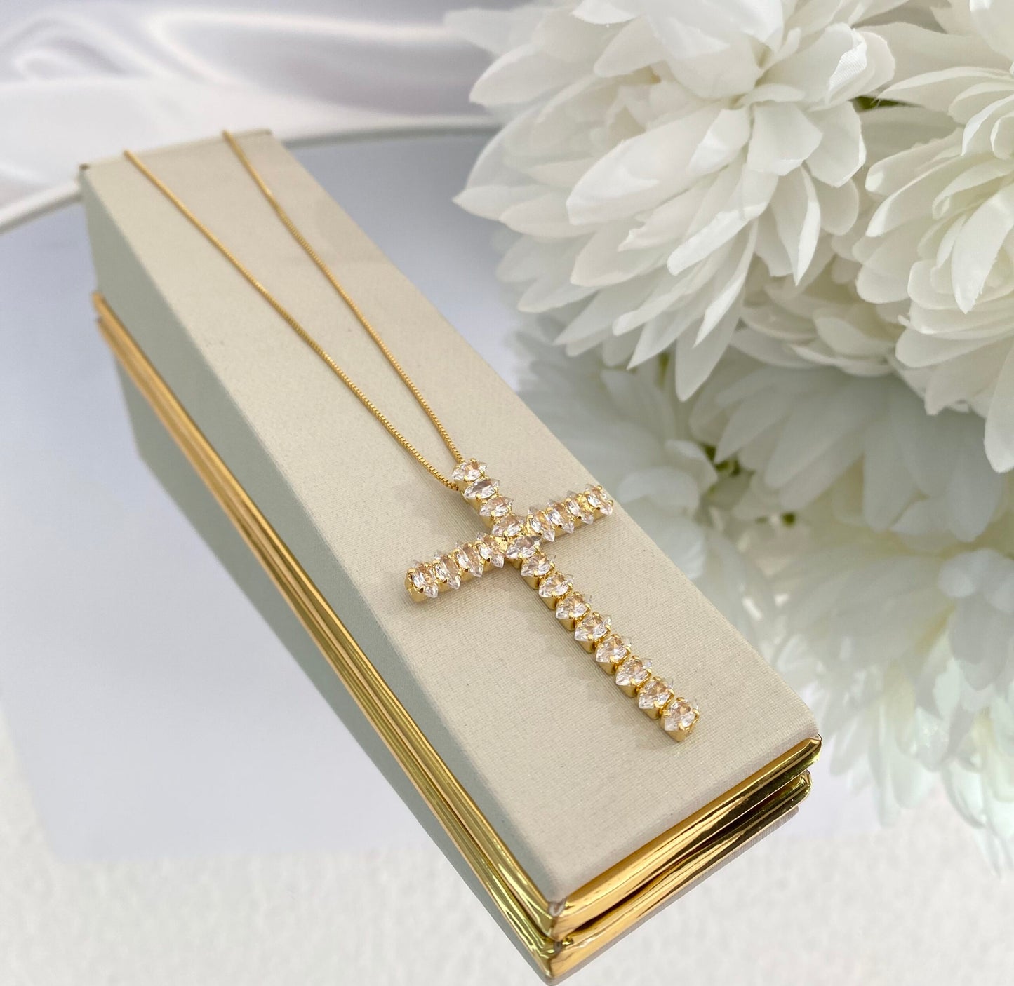 GARGANTILHA CRUZ NAVETA (BALANÇO)