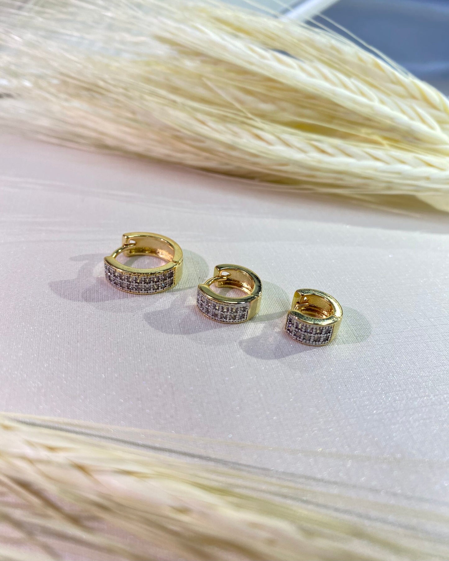 BRINCO TRIO 2 FILEIRAS CRAVEJADO