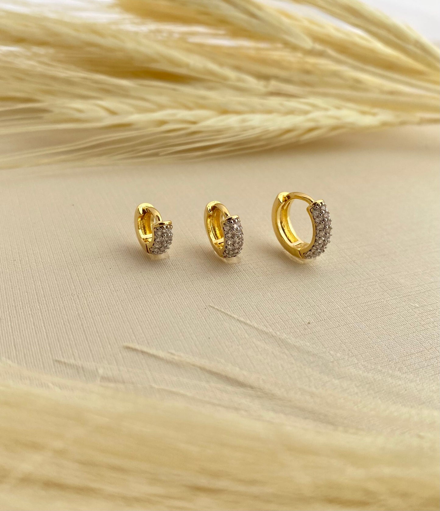 BRINCO TRIO DE ARGOLA CRISTAL