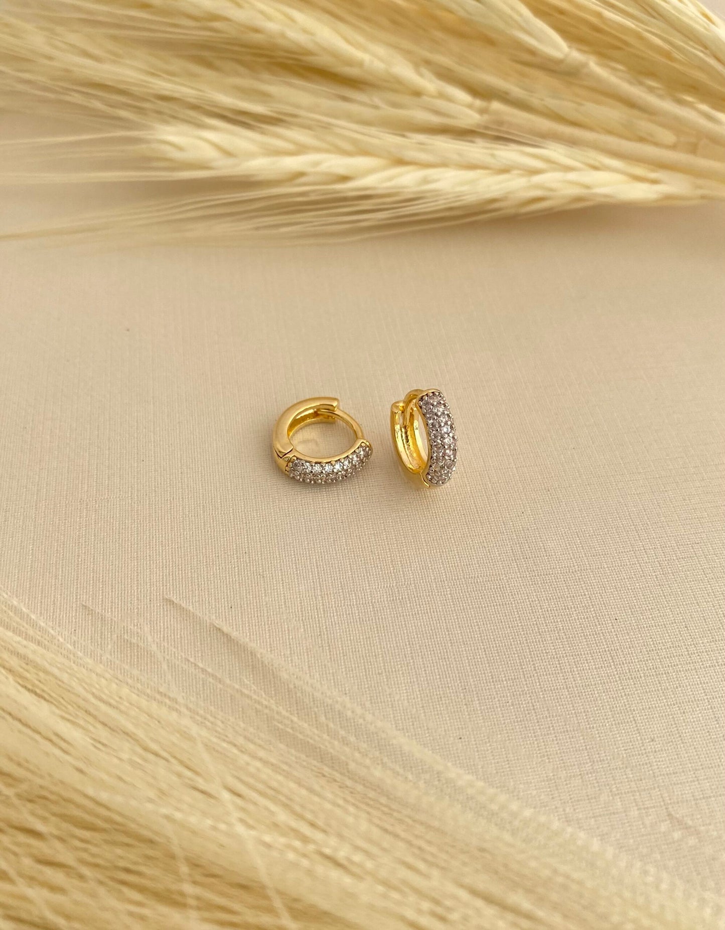 BRINCO TRIO DE ARGOLA CRISTAL