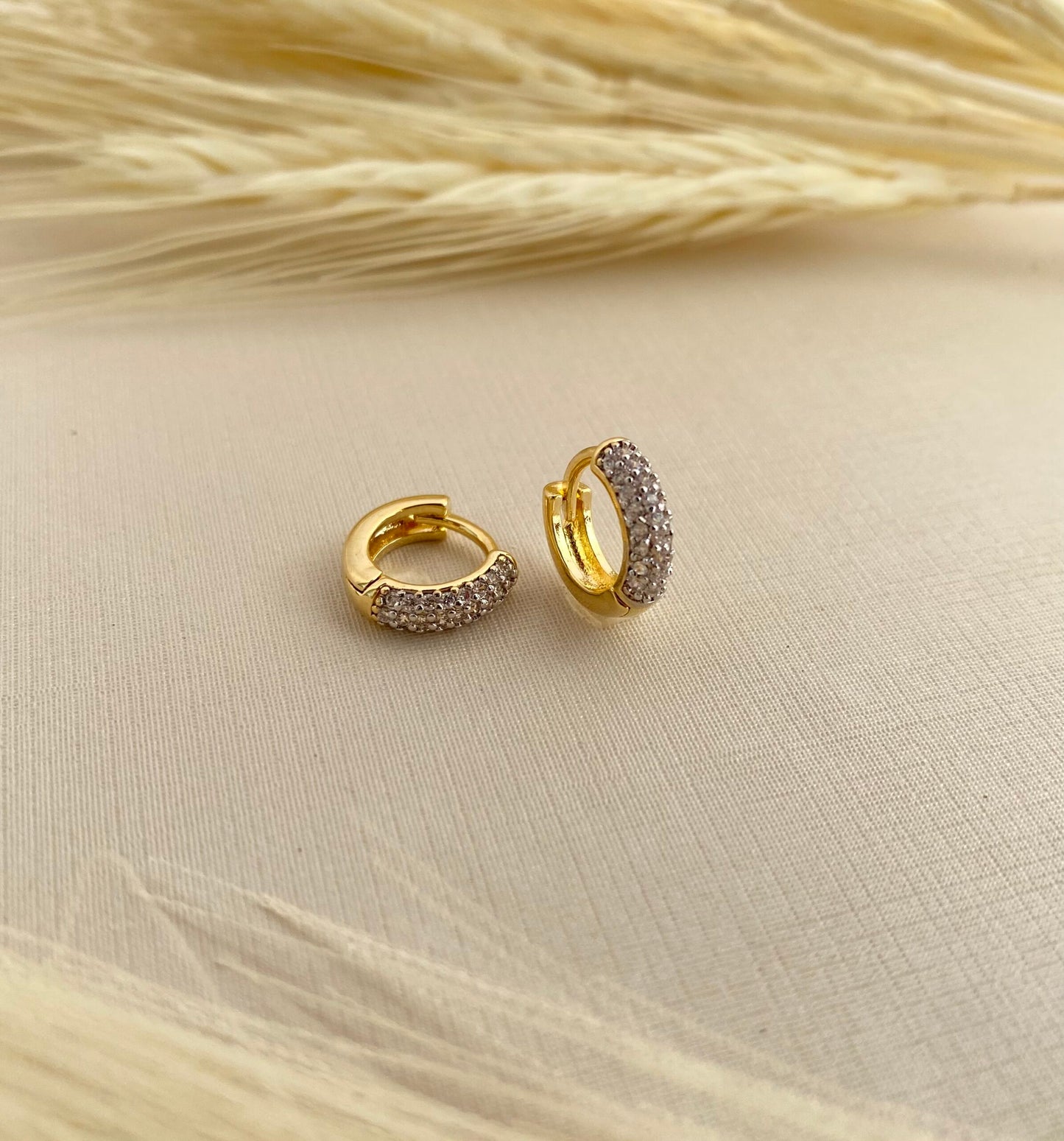 BRINCO TRIO DE ARGOLA CRISTAL