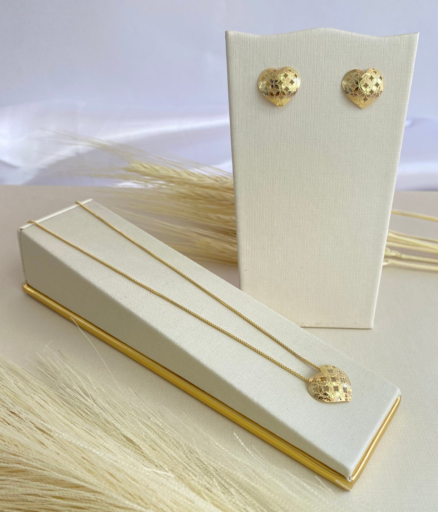 CONJUNTO BRILHO CONTIDO CORAÇÃO