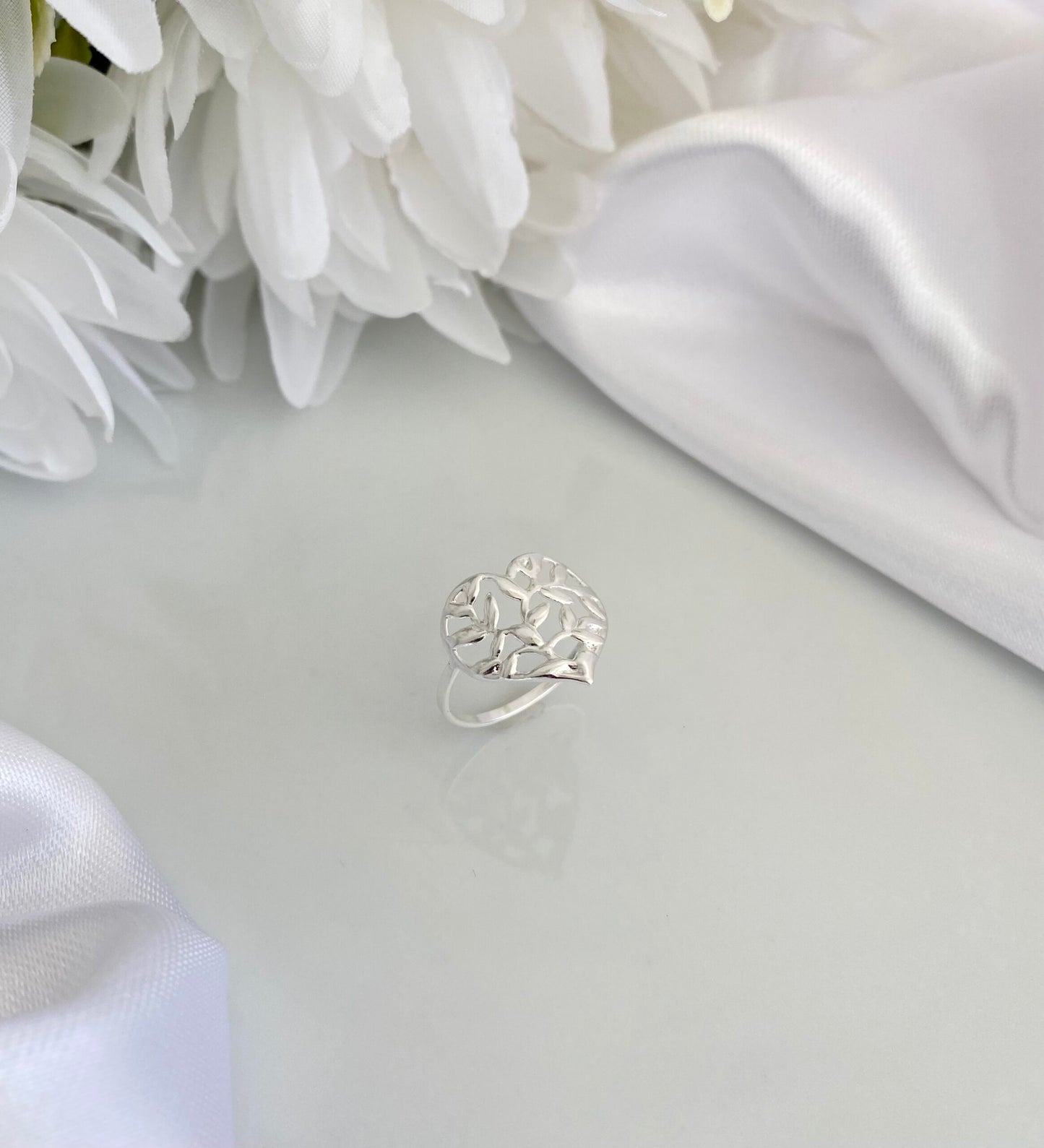 ANEL PRATA CORAÇÃO DOT LOVE