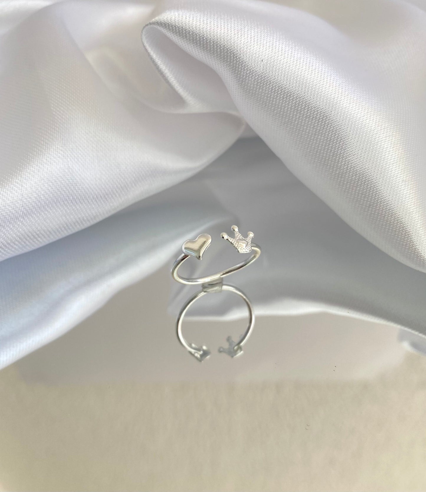 ANEL PRATA FALANGE CORAÇÃO E COROA AJUSTÁVEL