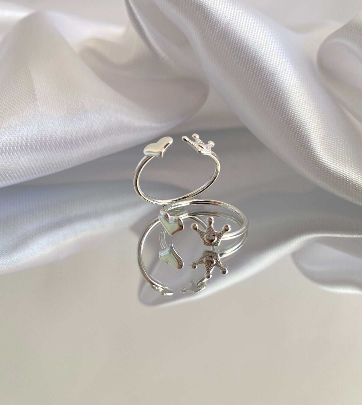 ANEL PRATA FALANGE CORAÇÃO E COROA AJUSTÁVEL