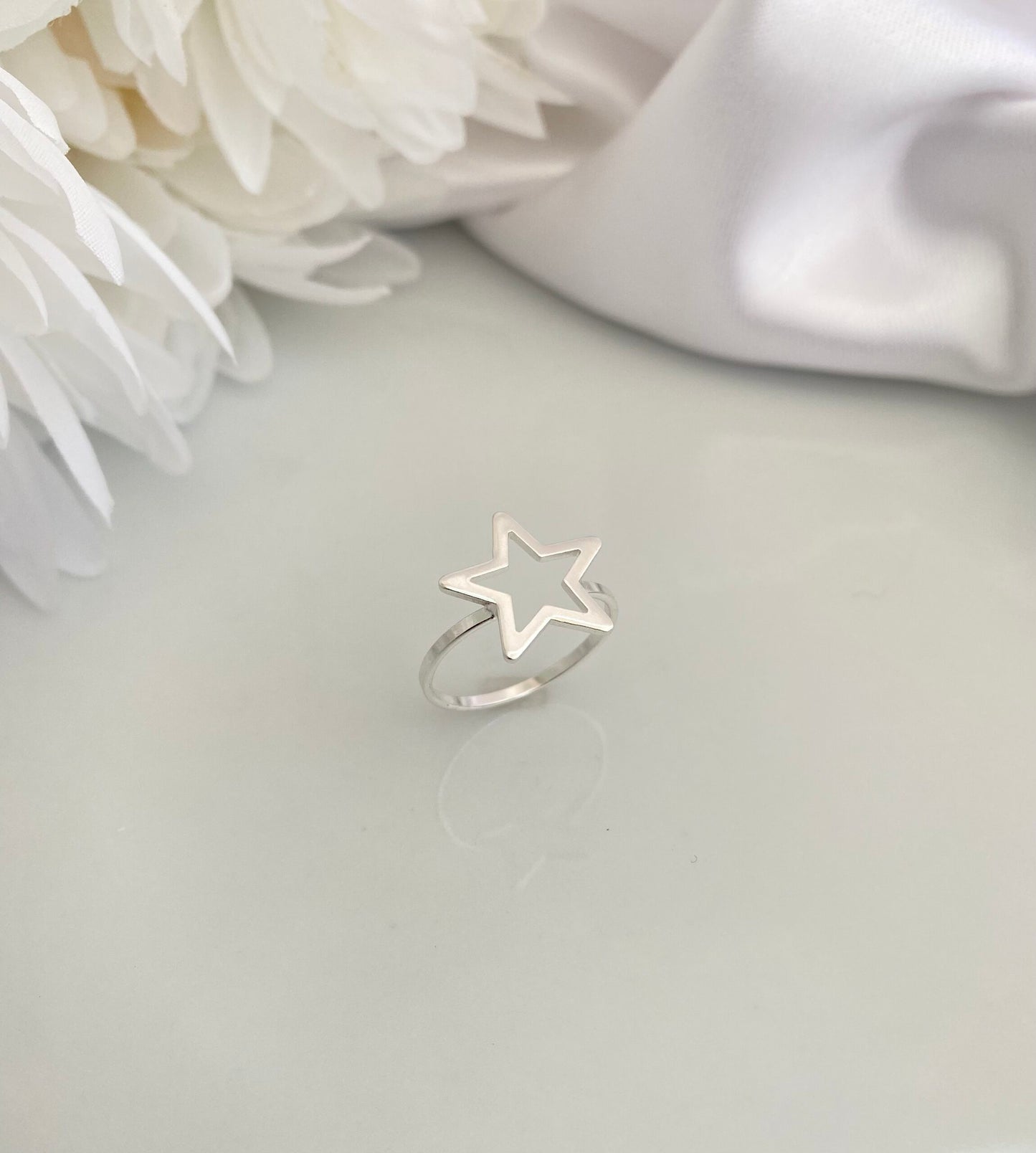 ANEL PRATA ESTRELA VAZADO
