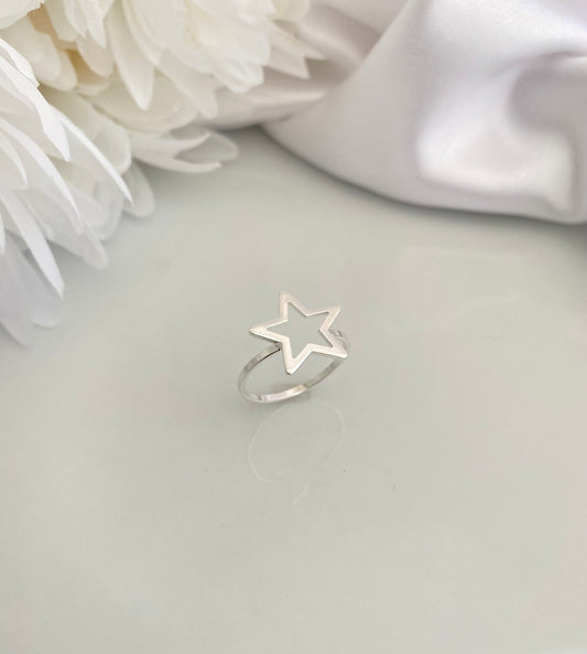ANEL PRATA ESTRELA VAZADO