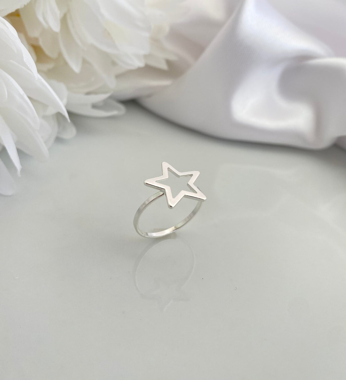 ANEL PRATA ESTRELA VAZADO