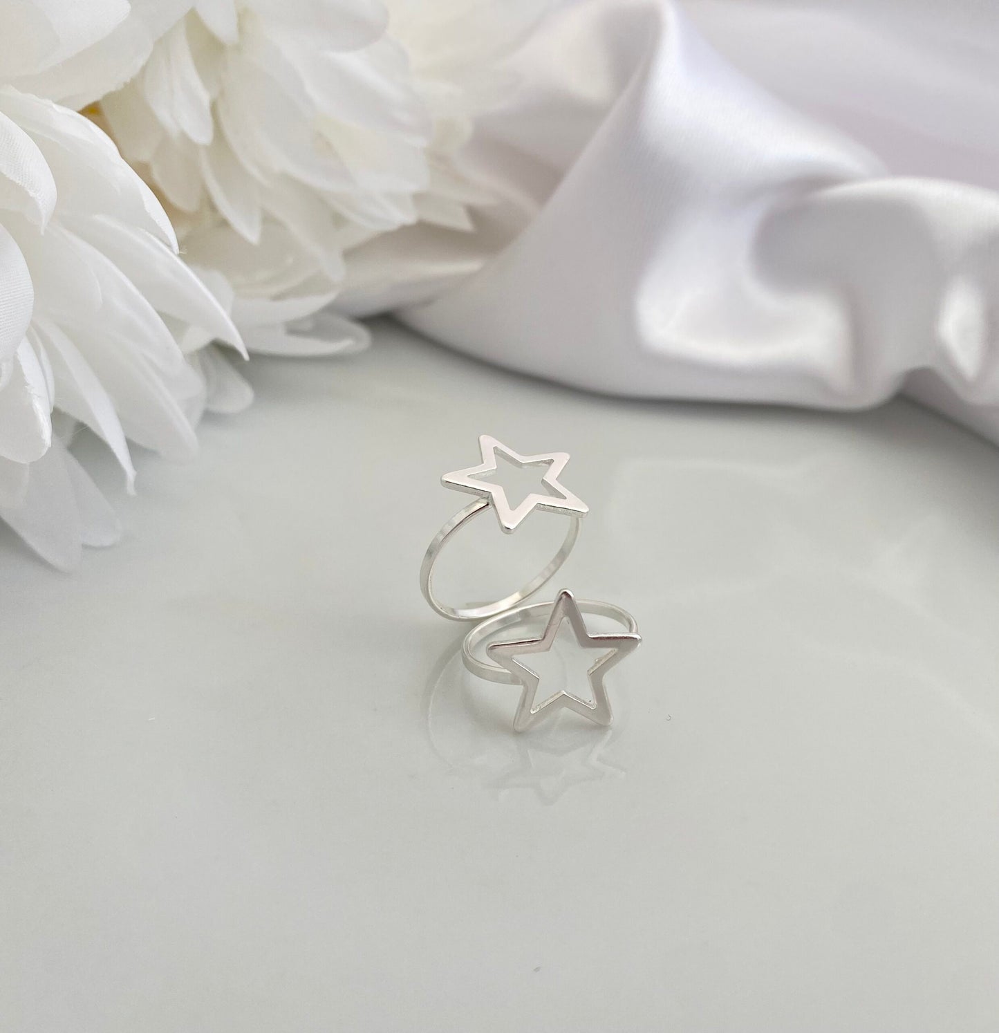 ANEL PRATA ESTRELA VAZADO