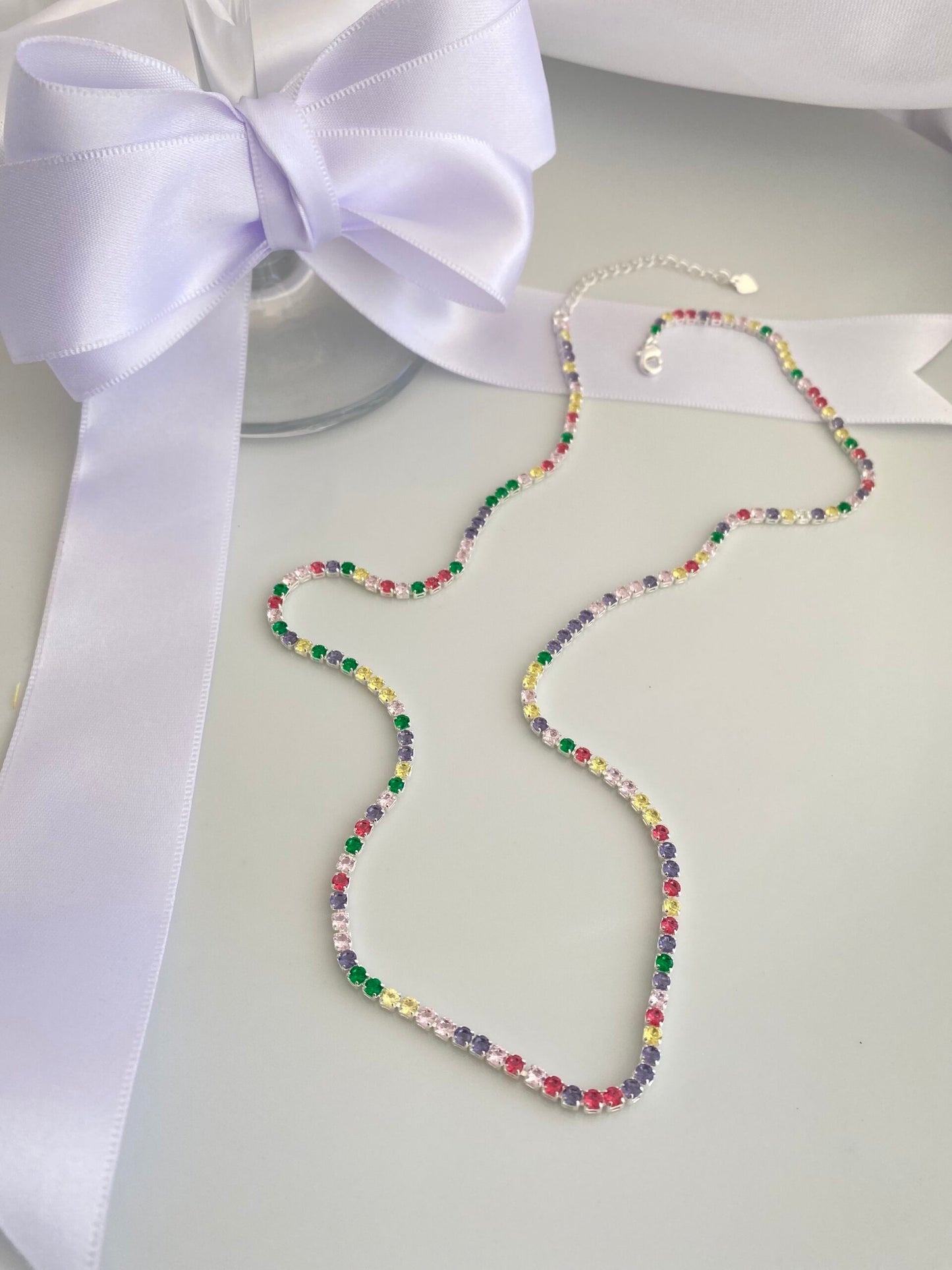 COLAR PRATA RIVIERA ARCO-ÍRIS