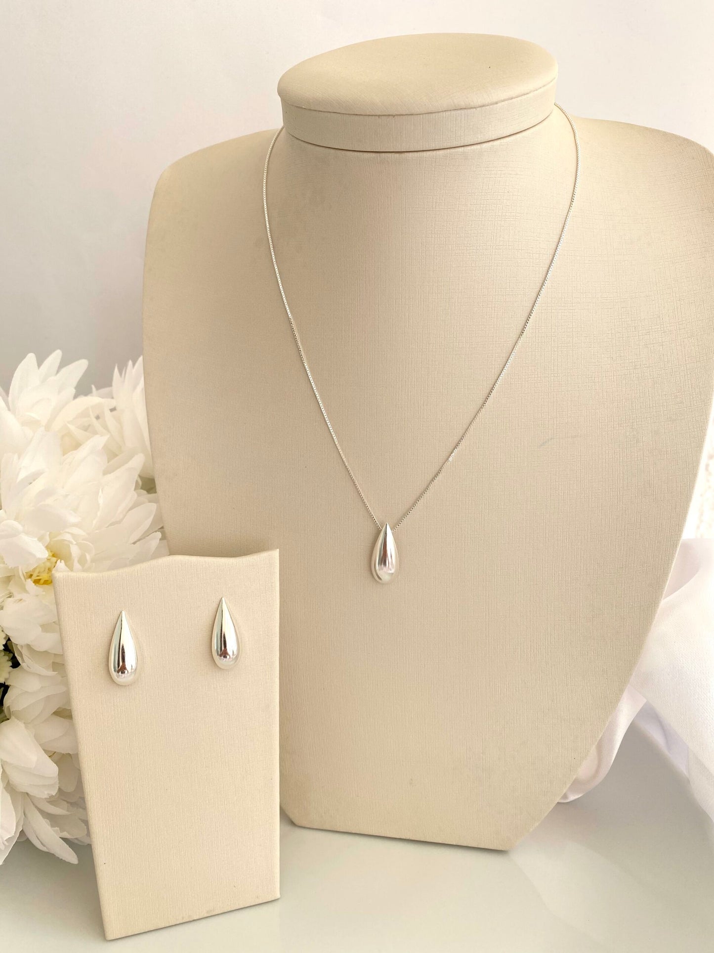 CONJUNTO PRATA GOTA ESPELHADO