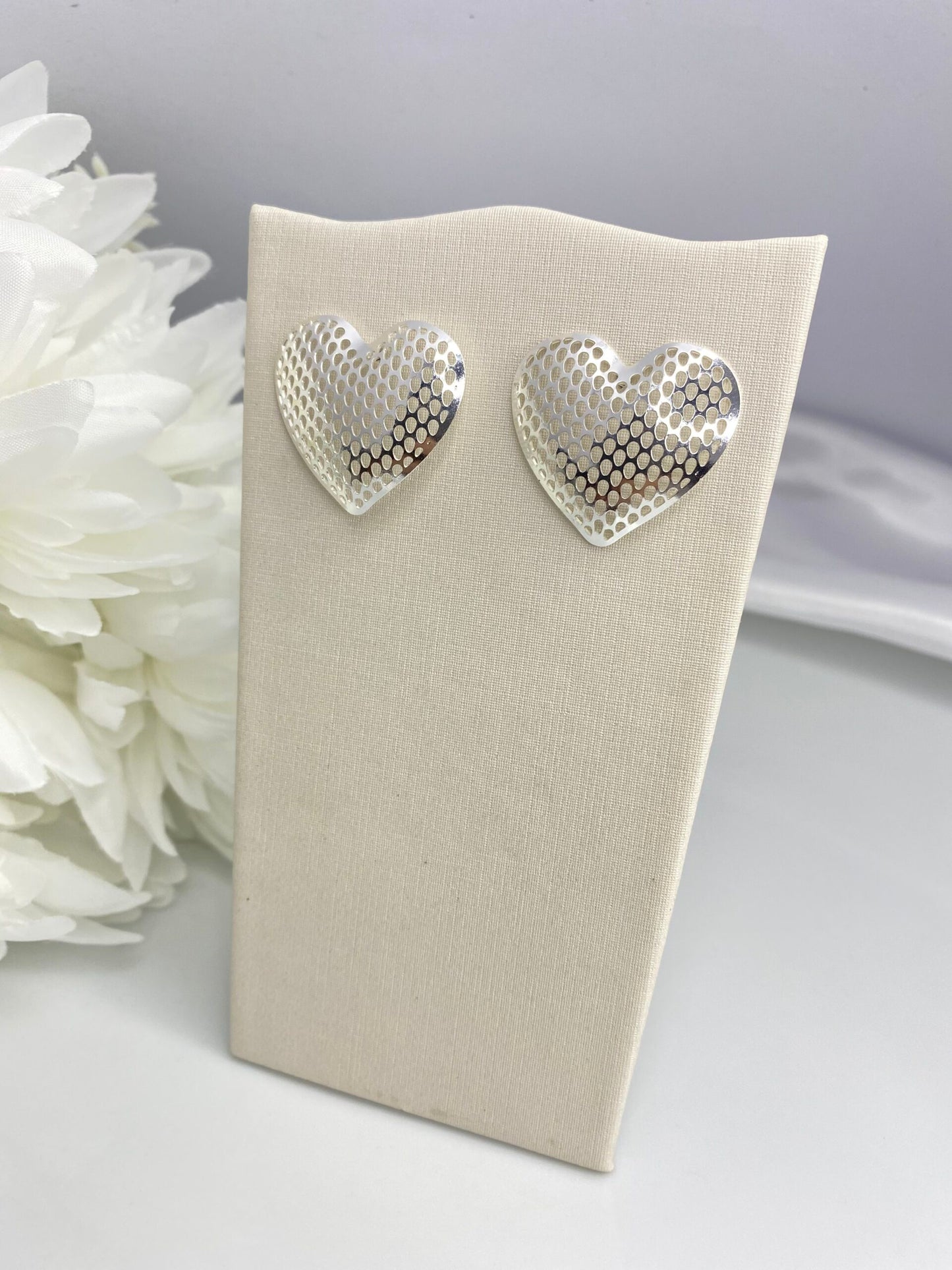 BRINCO PRATA CORAÇÃO PRISMA