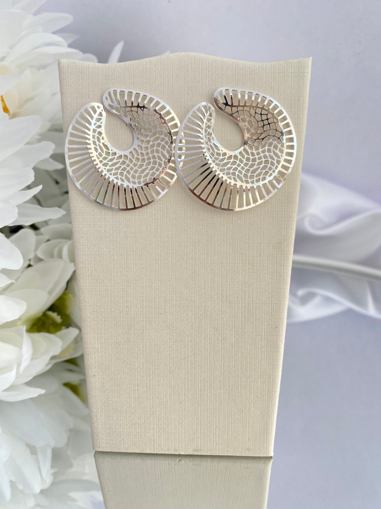 BRINCO PRATA MOSAICO