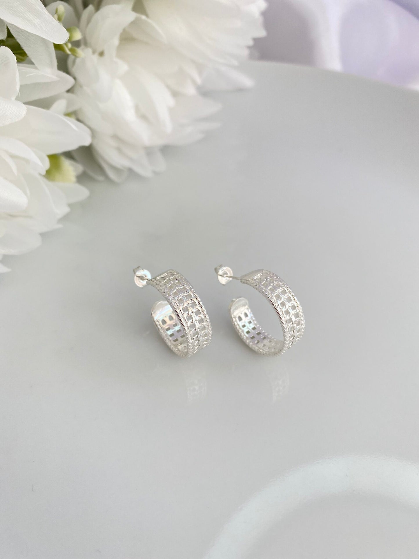 BRINCO ARGOLA TRAMA DE PRATA