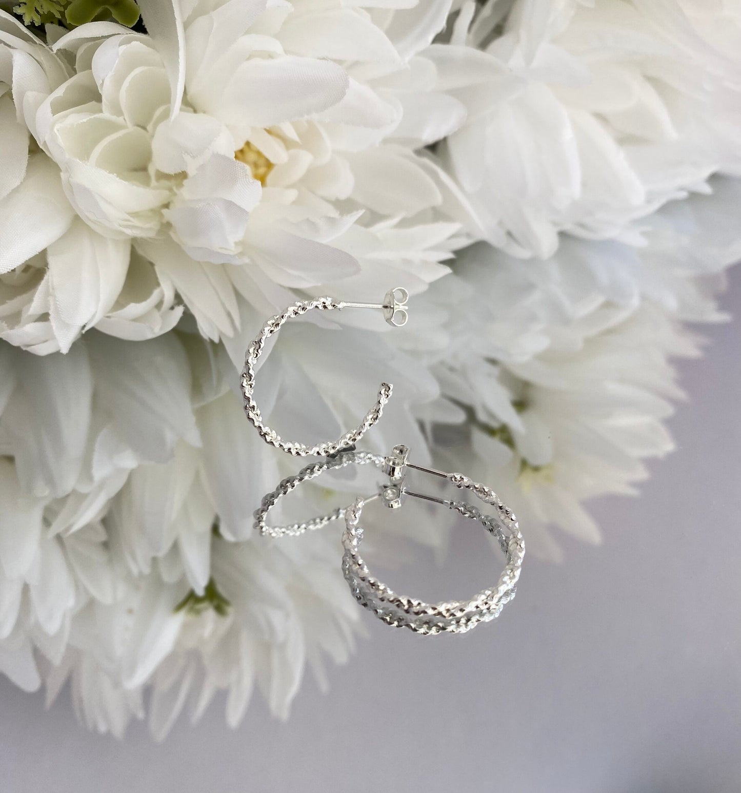 KIT DE BRINCOS ARGOLA PRATA TRANÇADO