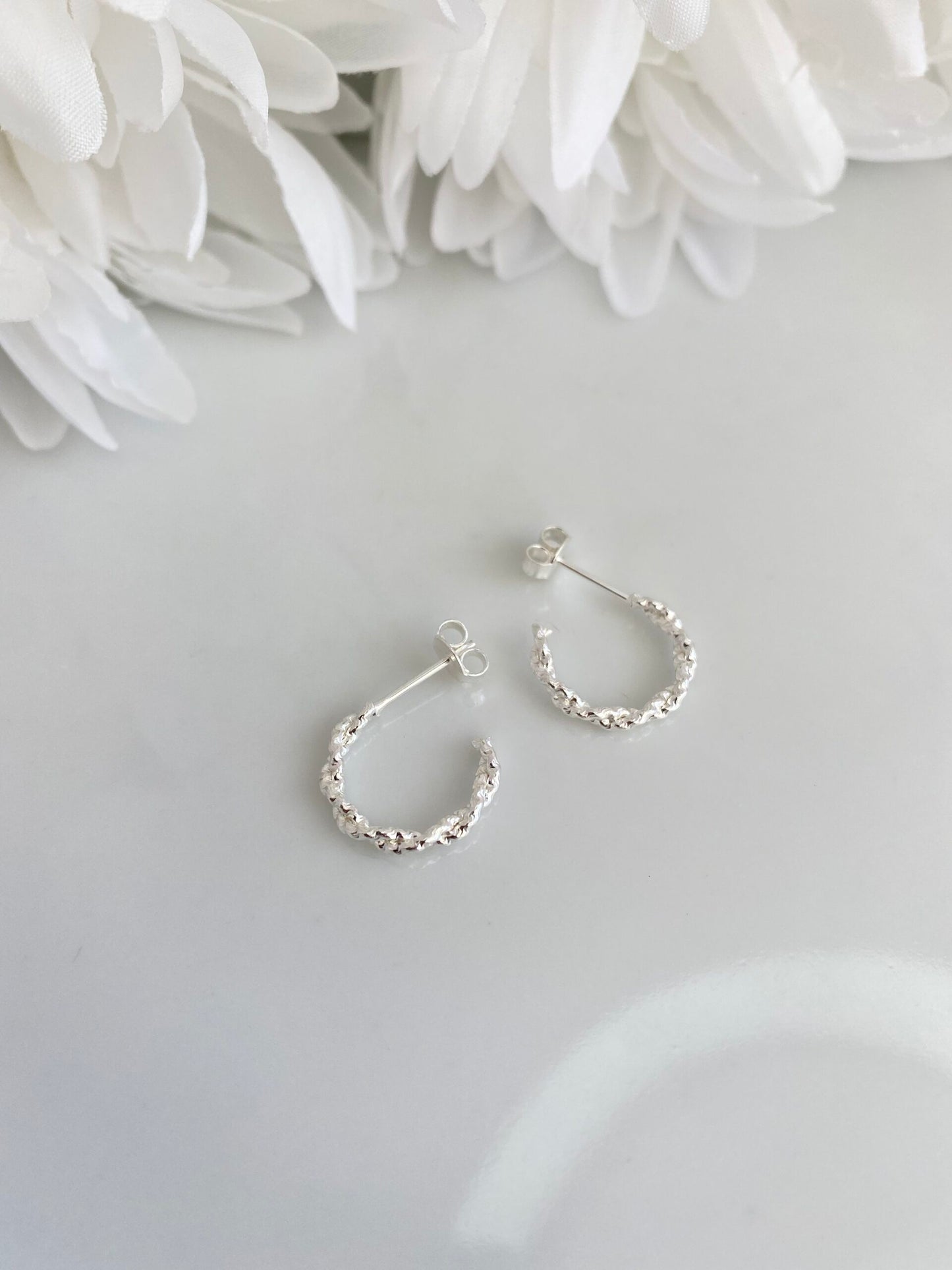 KIT DE BRINCOS ARGOLA PRATA TRANÇADO