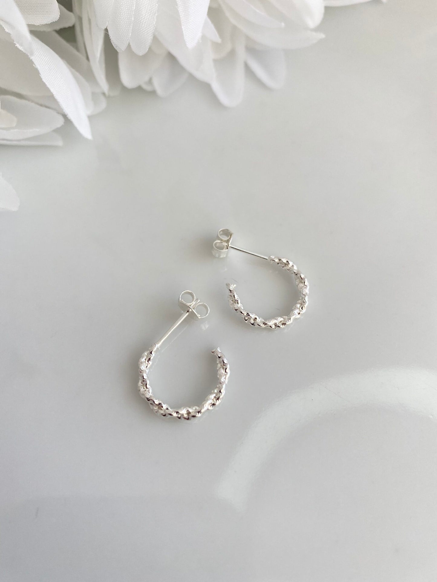 KIT DE BRINCOS ARGOLA PRATA TRANÇADO