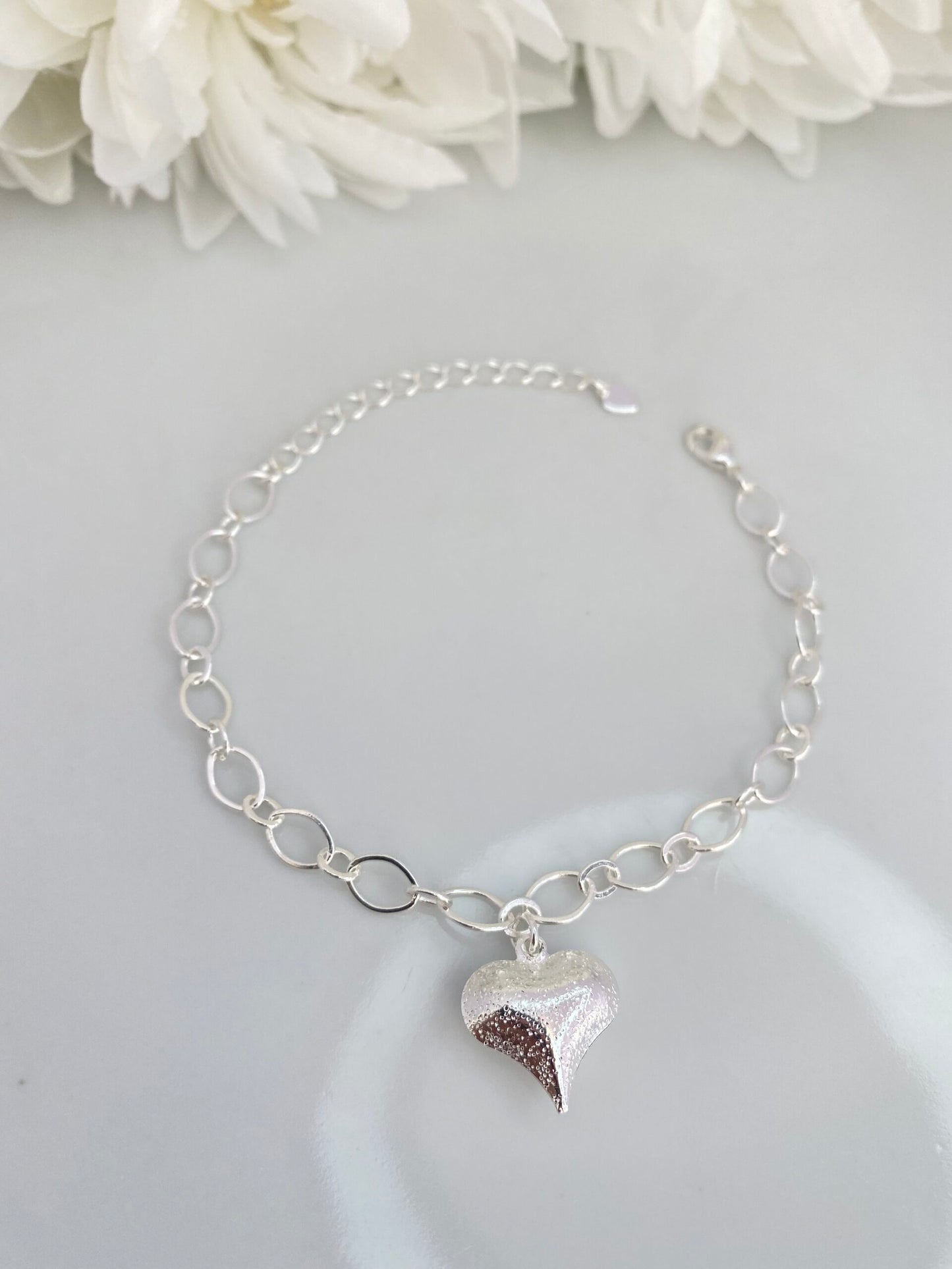 PULSEIRA PRATA EM ELOS CORAÇÃO BRUTO