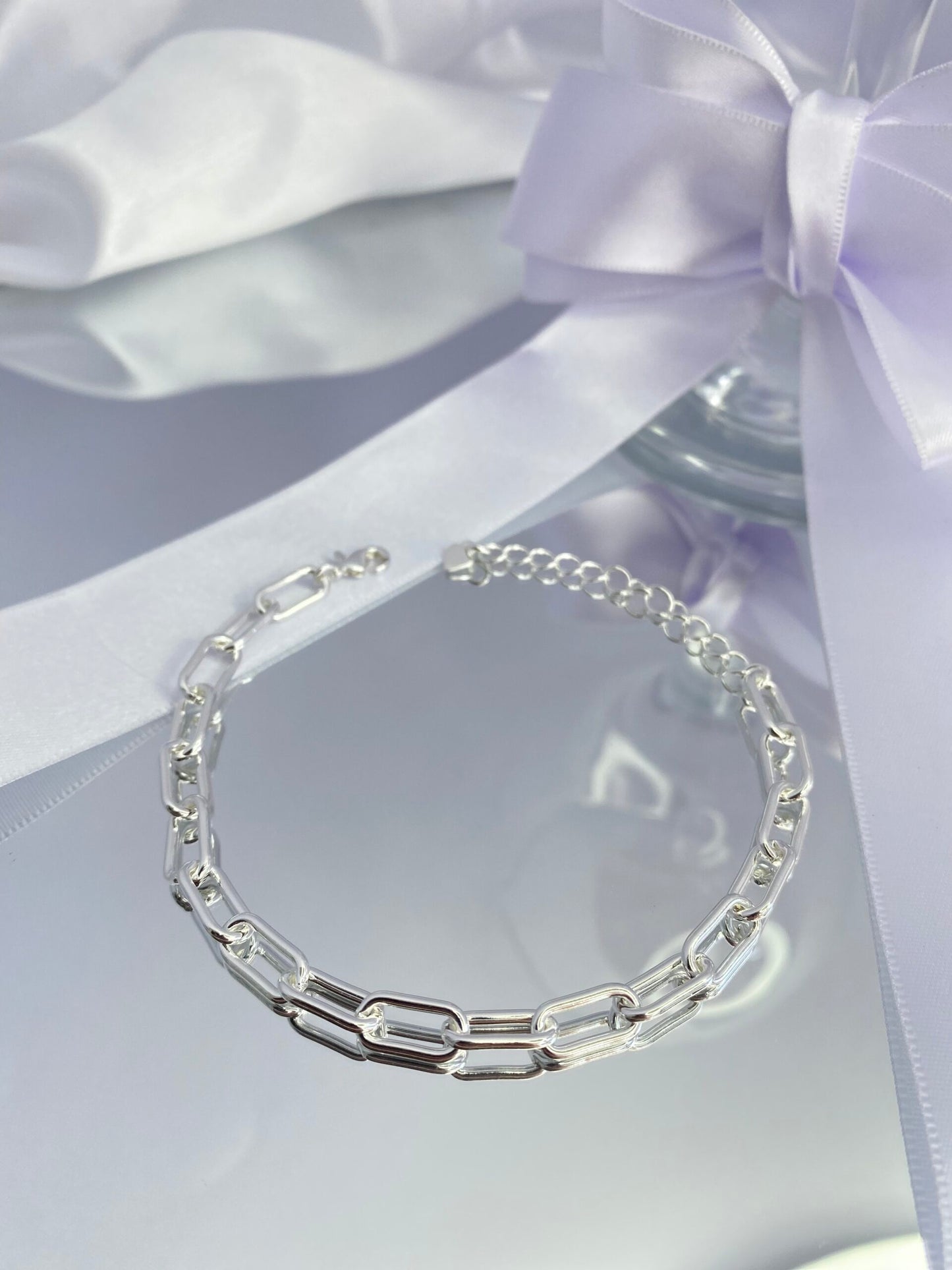 PULSEIRA PRTA ESTILO PAPERCLIP