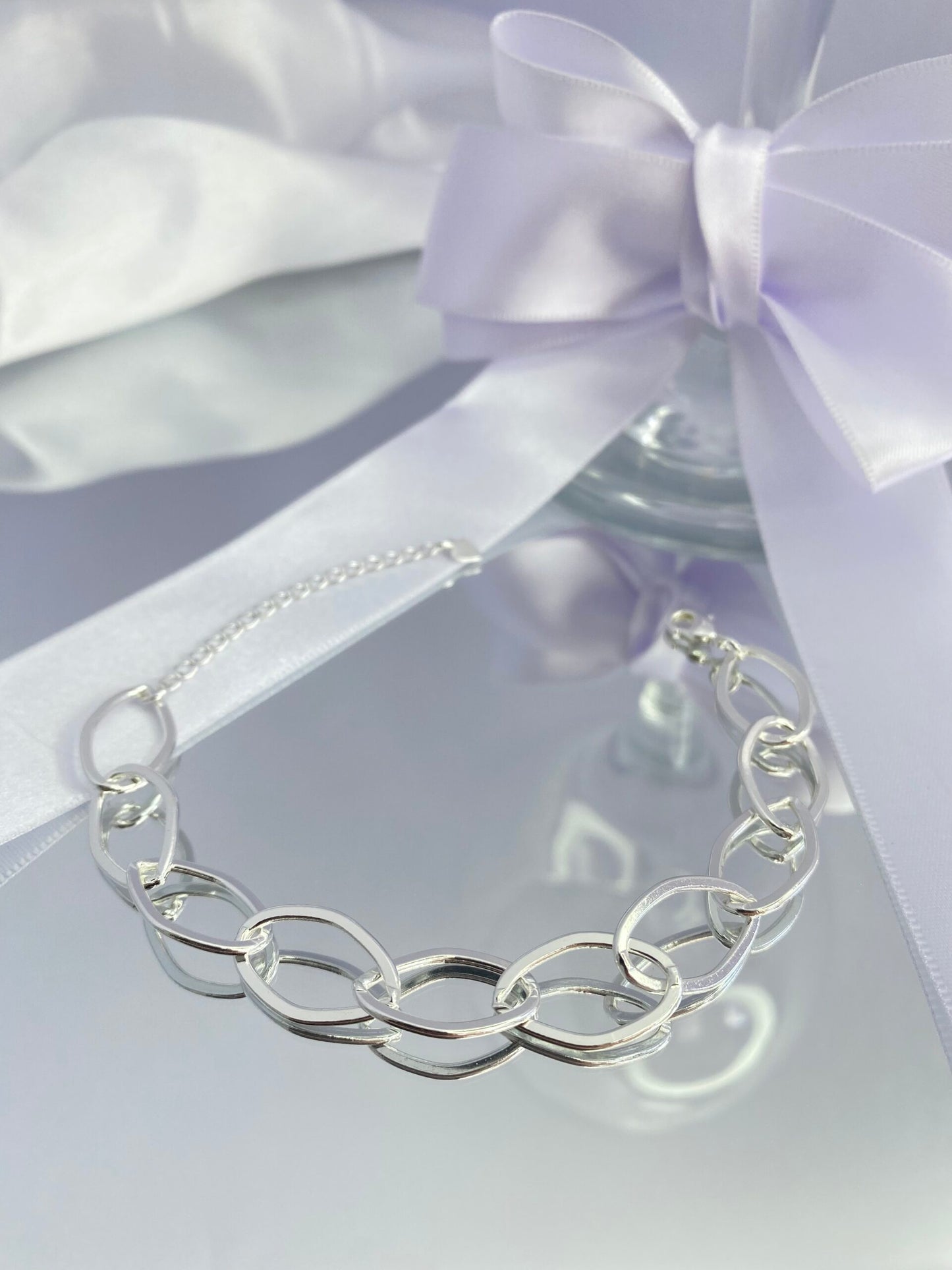 PULSEIRA PRATA CÍRCULO DE LUZ