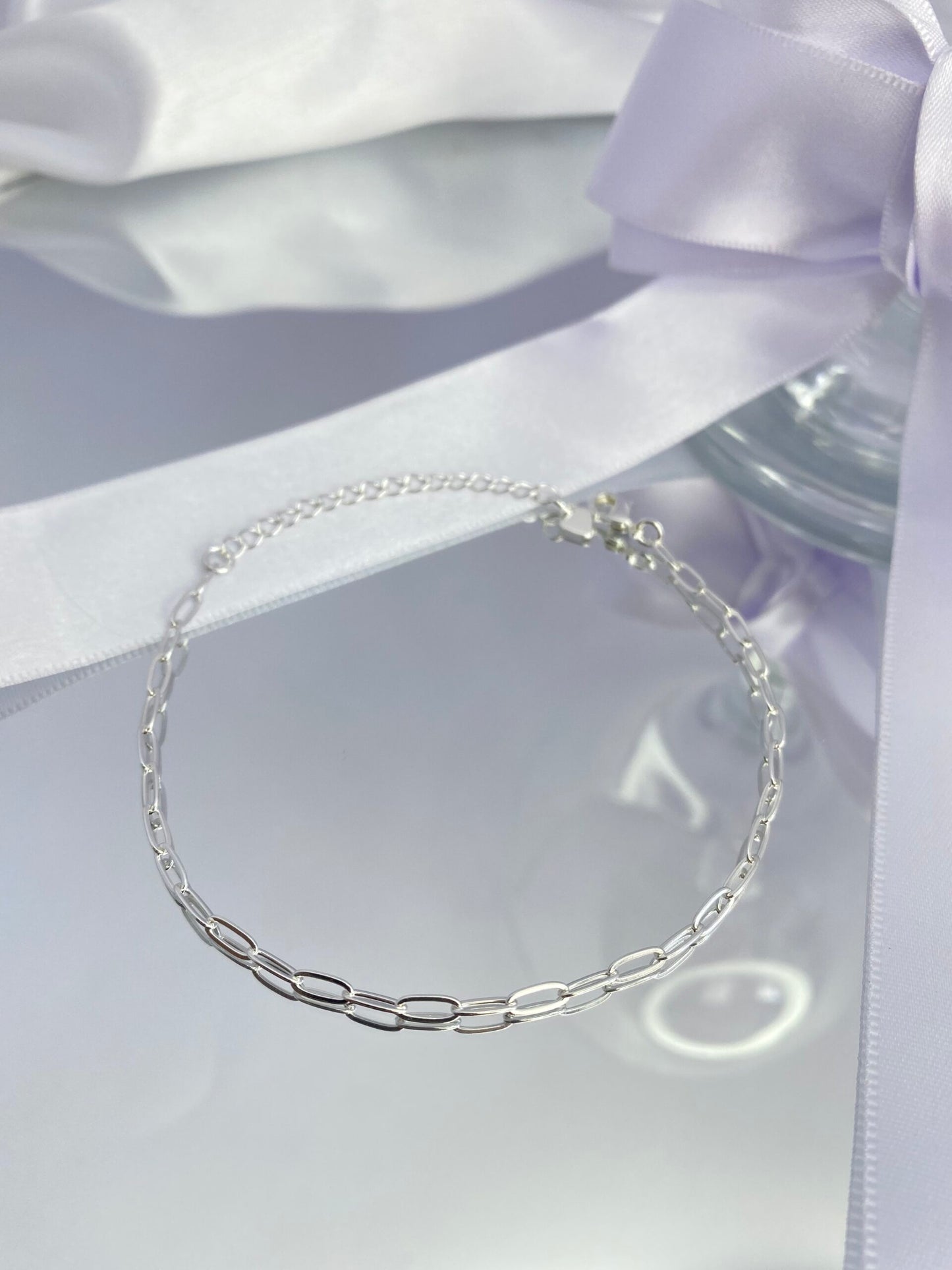 PULSEIRA PRATA ELOS OVAIS MINI