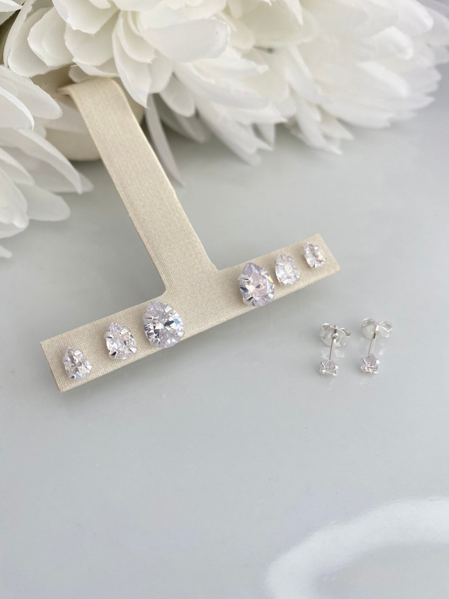 KIT BRINCO PRATA GOTA DE LUZ 4 PEÇAS