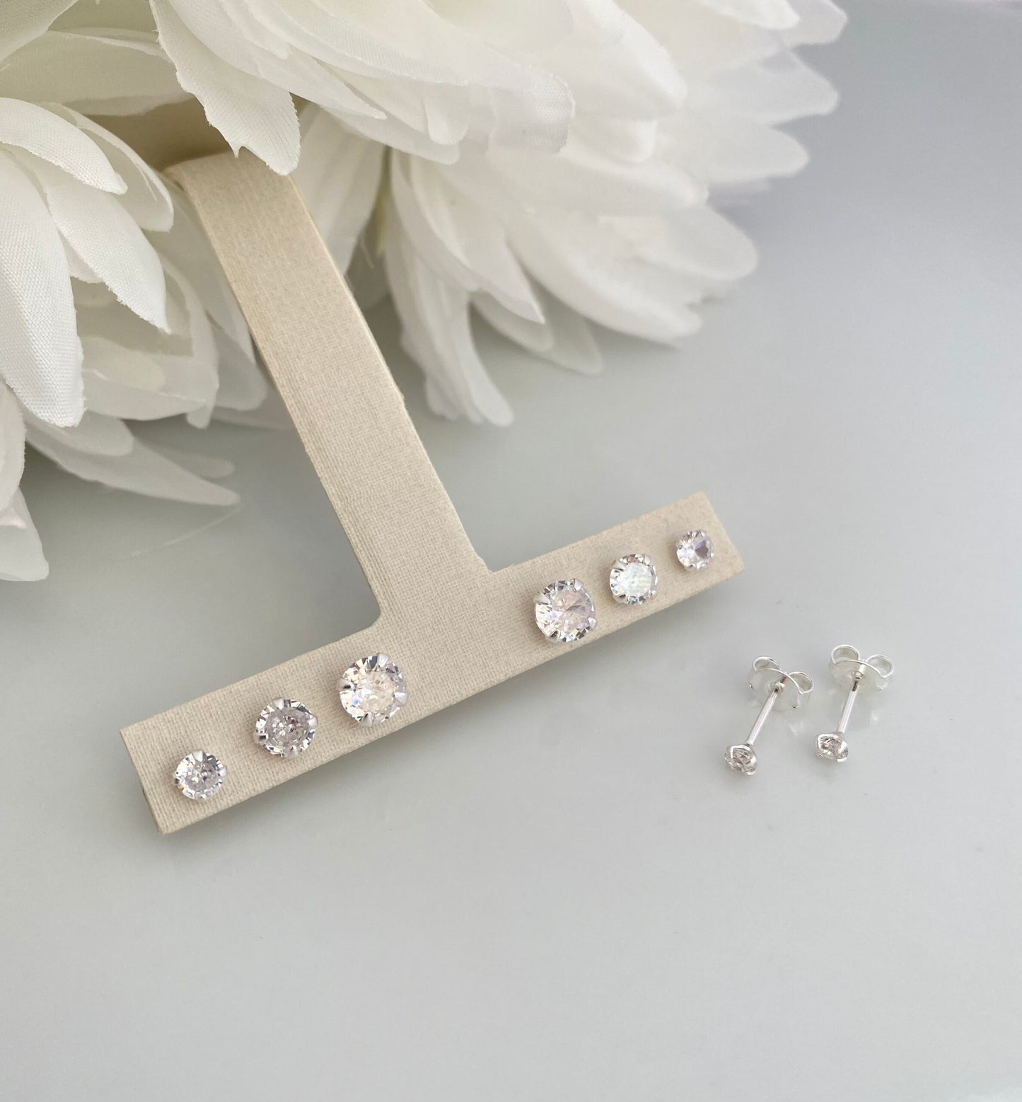 KIT BRINCO PRATA RAIO DE CRISTAL 4 PEÇAS