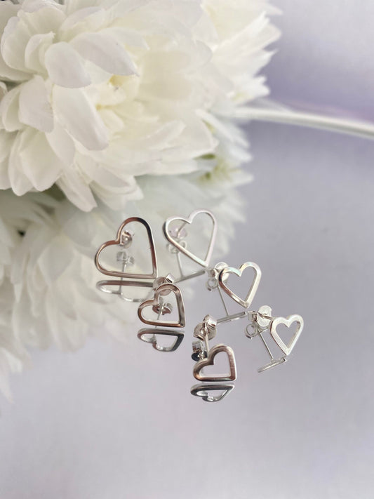 TRIO BRINCO PRATA CORAÇÃO VAZADO