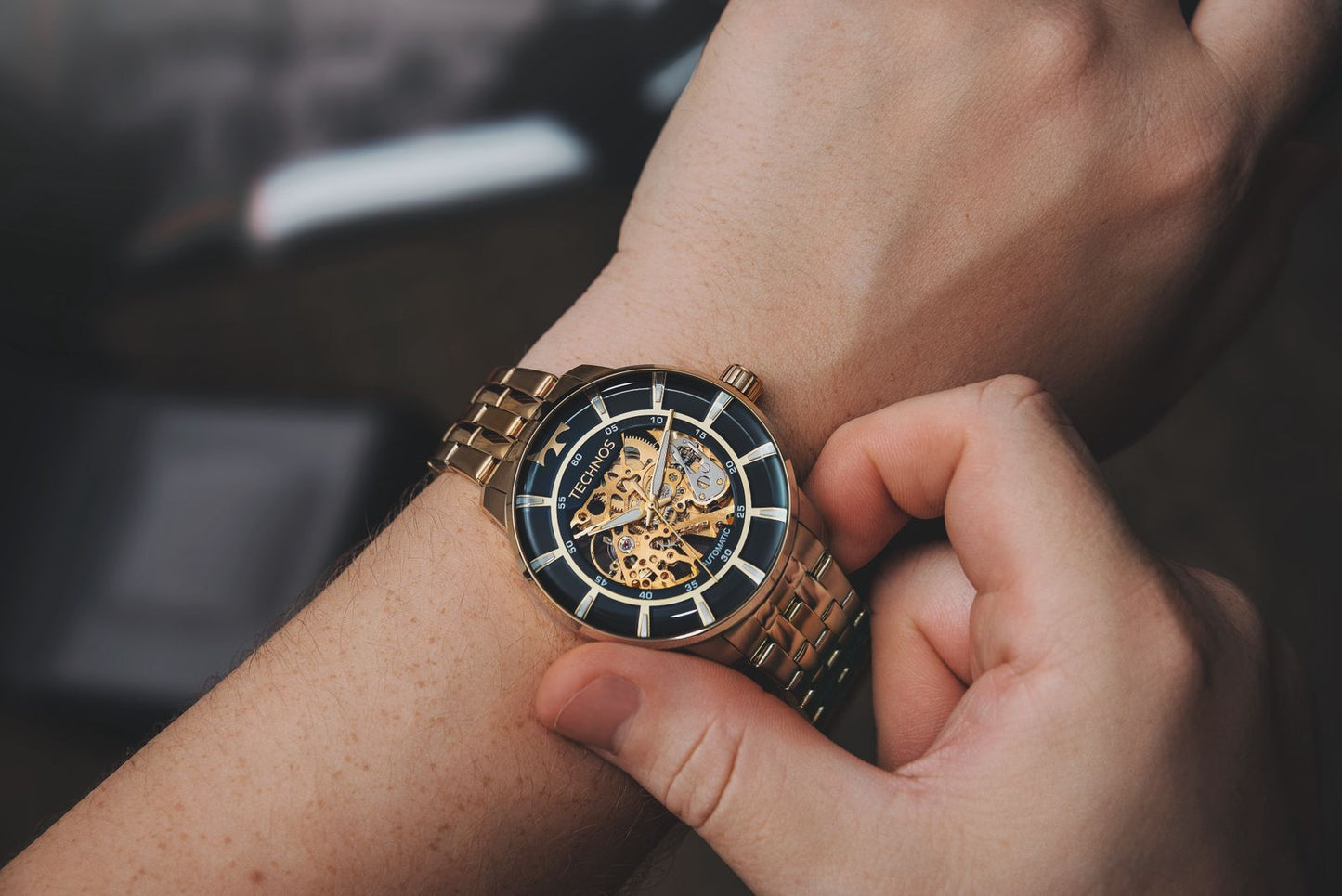 RELÓGIO TECHNOS MASCULINO AUTOMÁTICO DOURADO