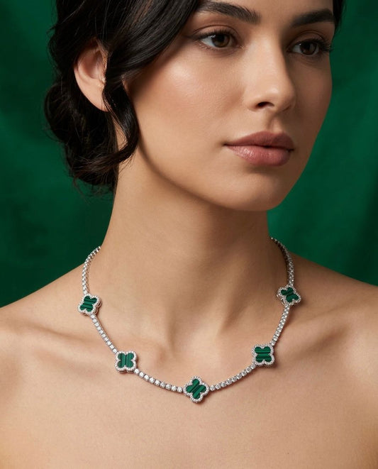 COLAR CLOVER CRAVEJADO VERDE
