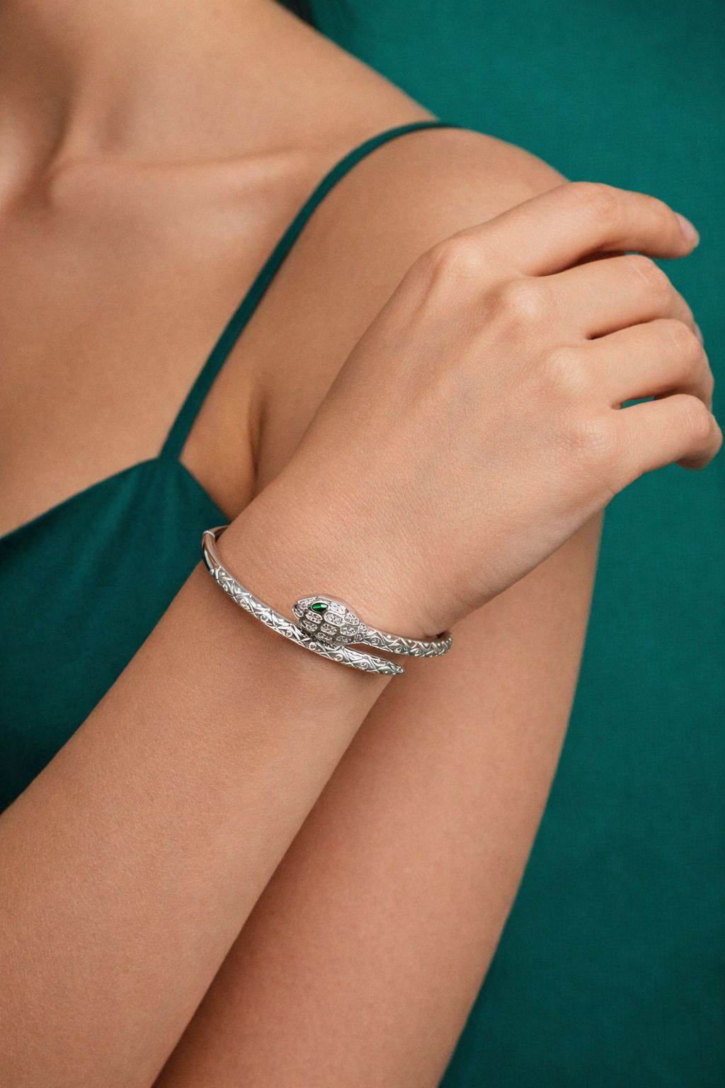 BRACELETE SERPENTE ROYALE OLHO (ESMERALDA)