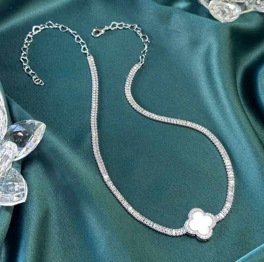 COLAR RIVIERA CLOVER LUX BRANCO