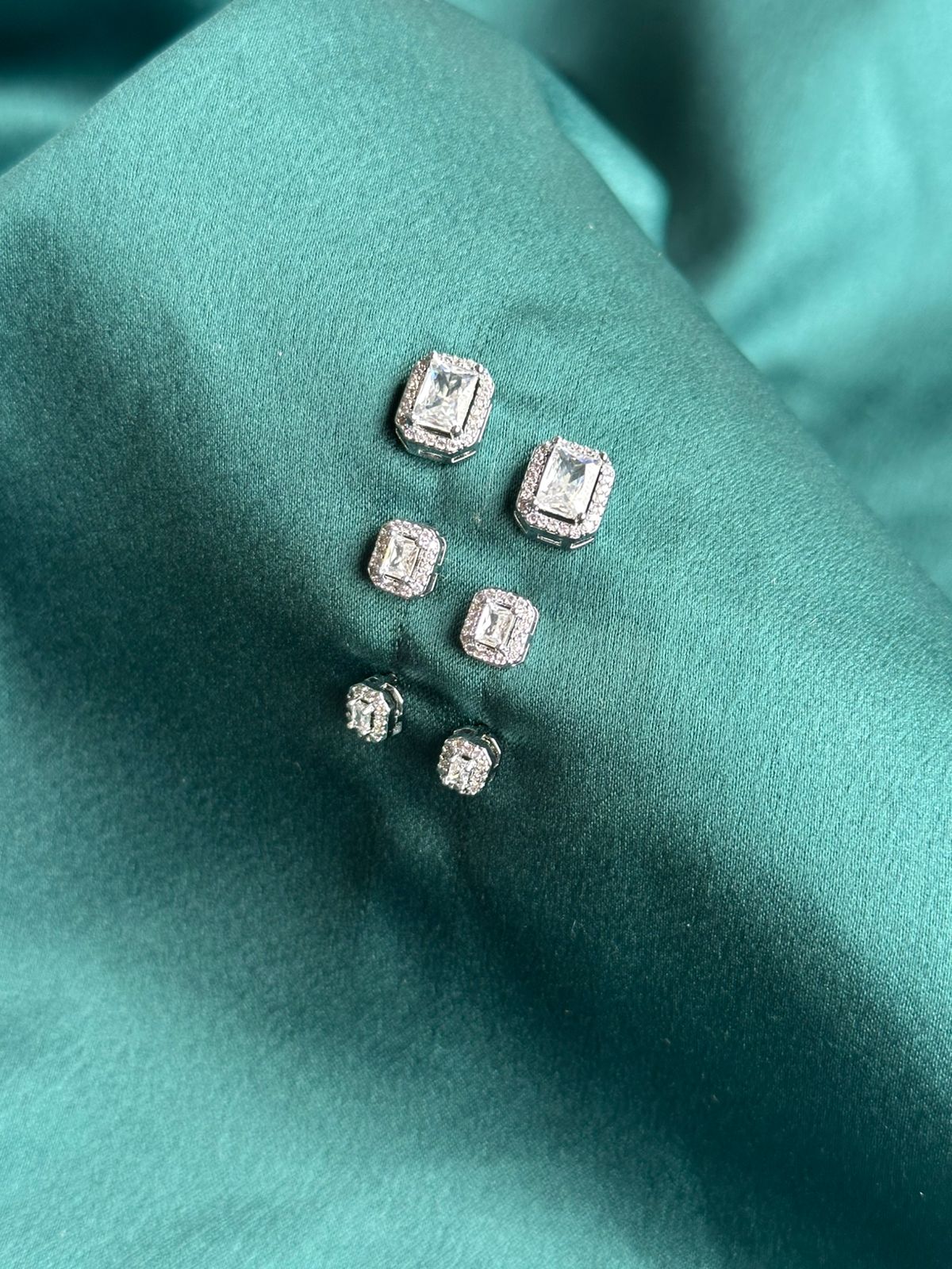 TRIO BRINCO HALO SQUARE